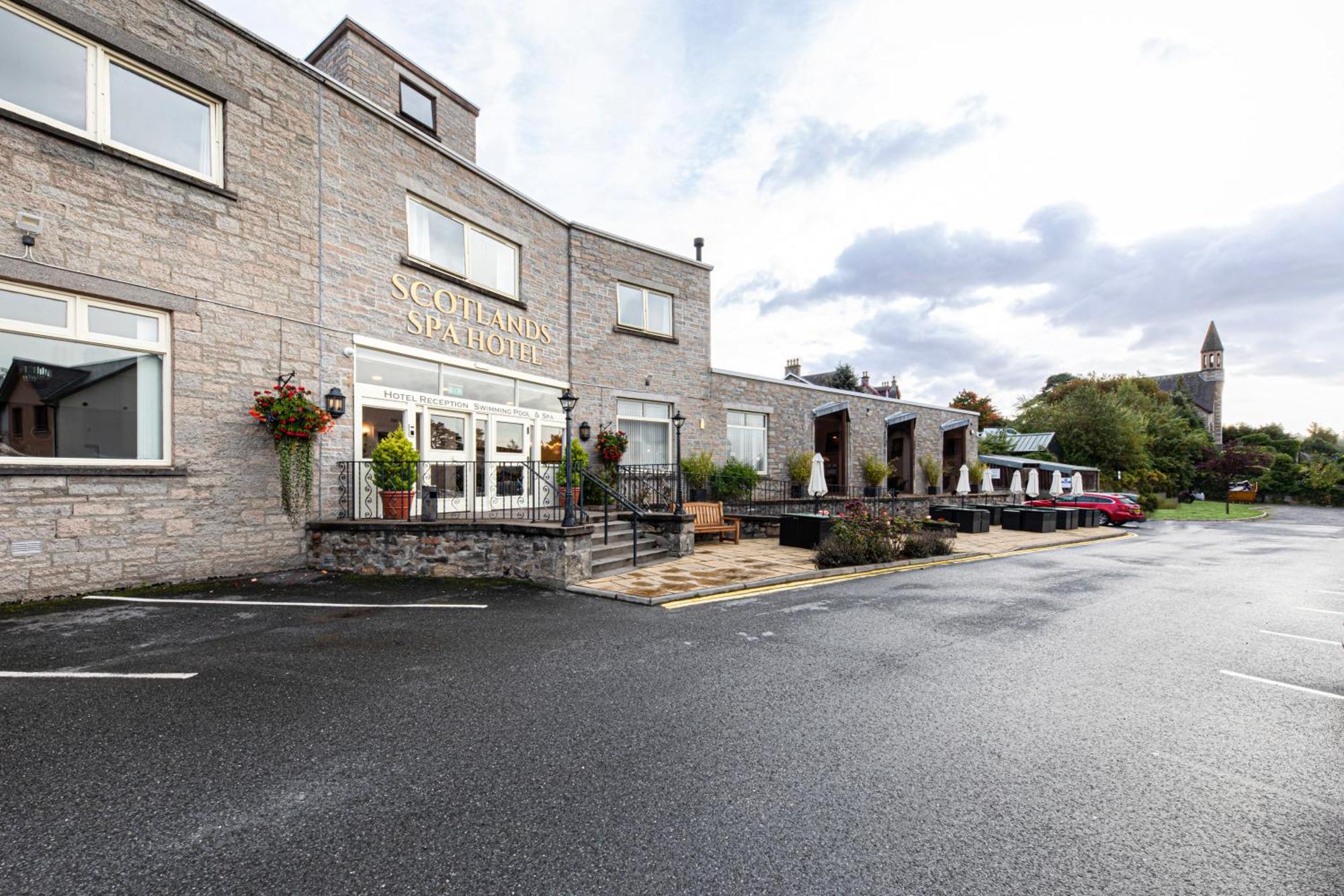 Scotland'S Spa Hotel 피틀로크리 외부 사진